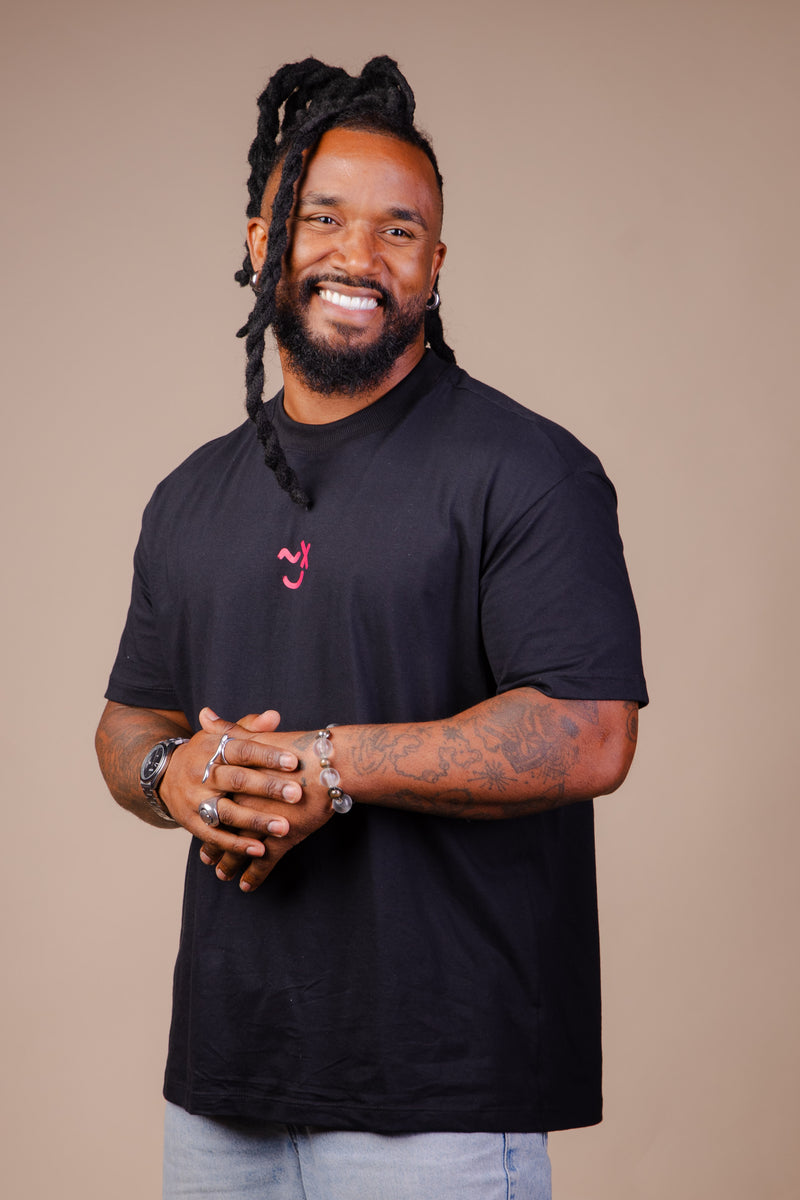 T-SHIRT PRETA - FESTA PAGODE